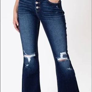 Kancan women’s 15/31. 34 inch inseam. NEW WITH TAGS! *****SOLD*****